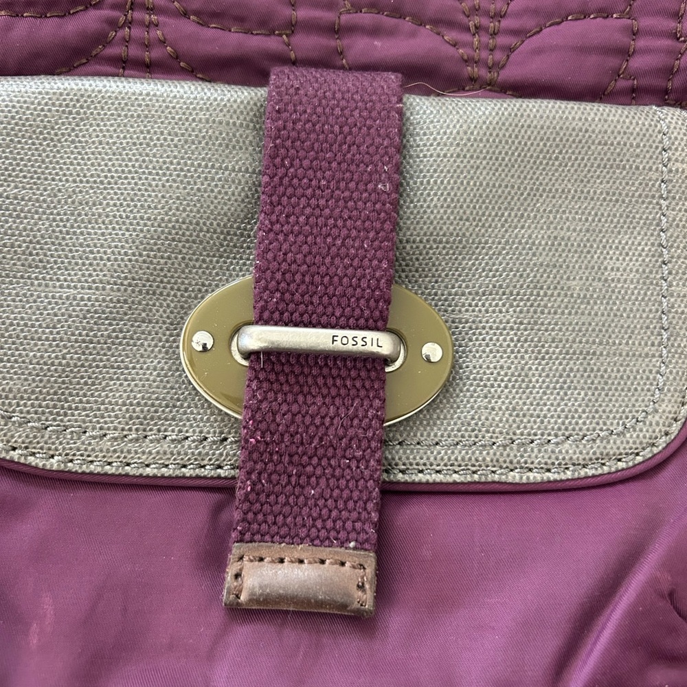 Fossil keyper plum quilted leather accent purse - Picture 2 of 7